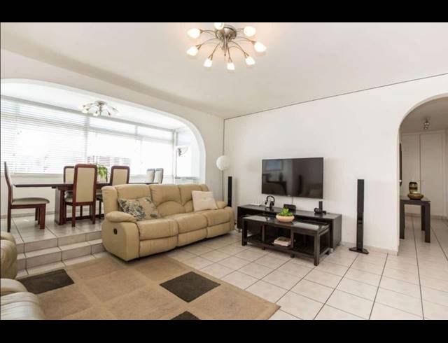 3 BEDROOM APARTMENT FOR SALE IN MUSGRAVE